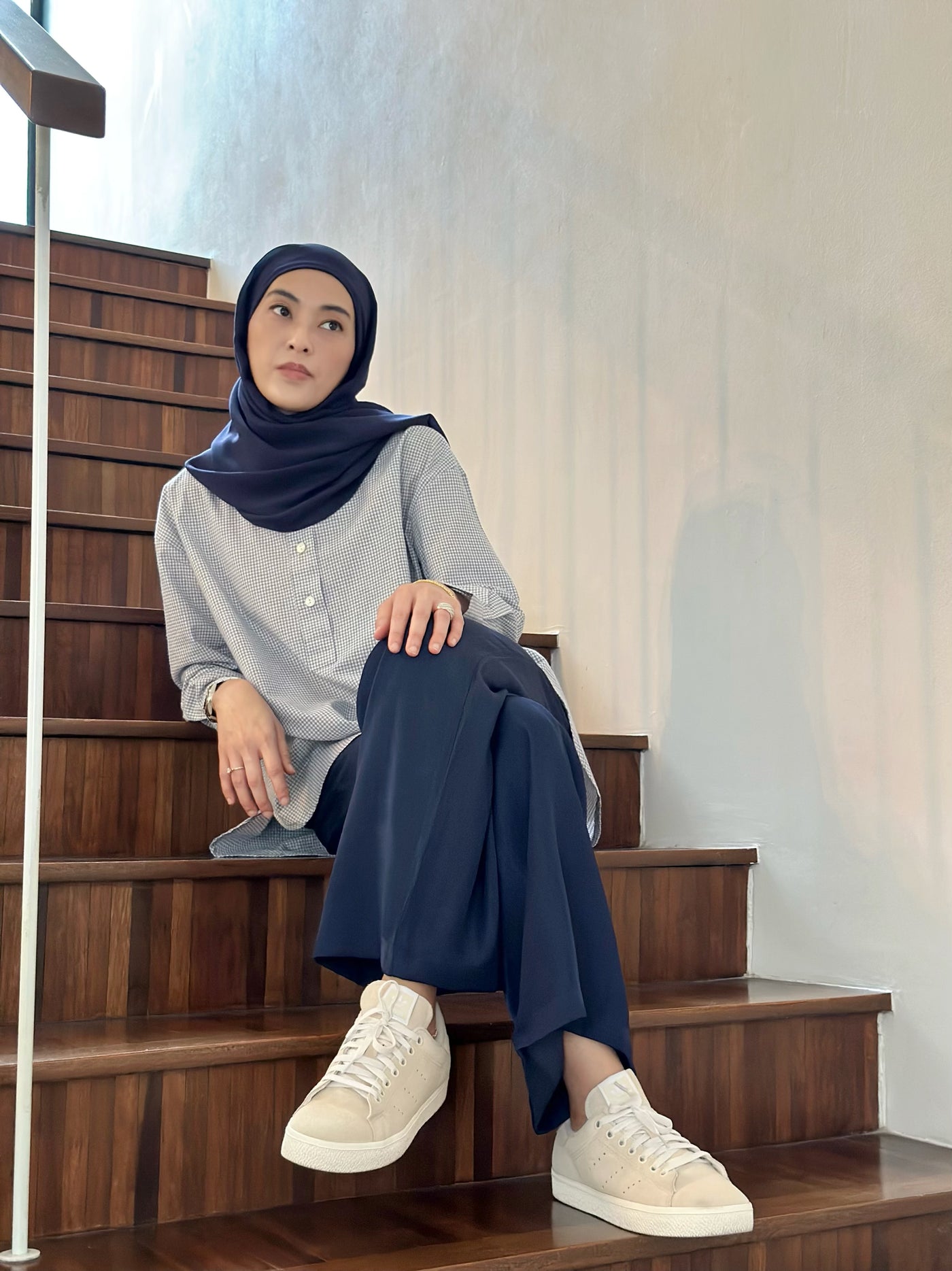 NAOMI Palazzo Pants in Midnight Blue