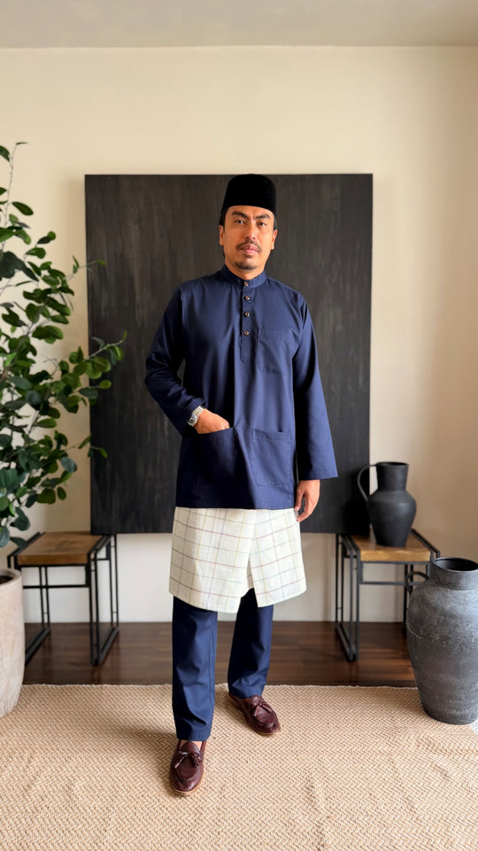 ARJUNA Baju Melayu Cekak Musang in Midnight Blue