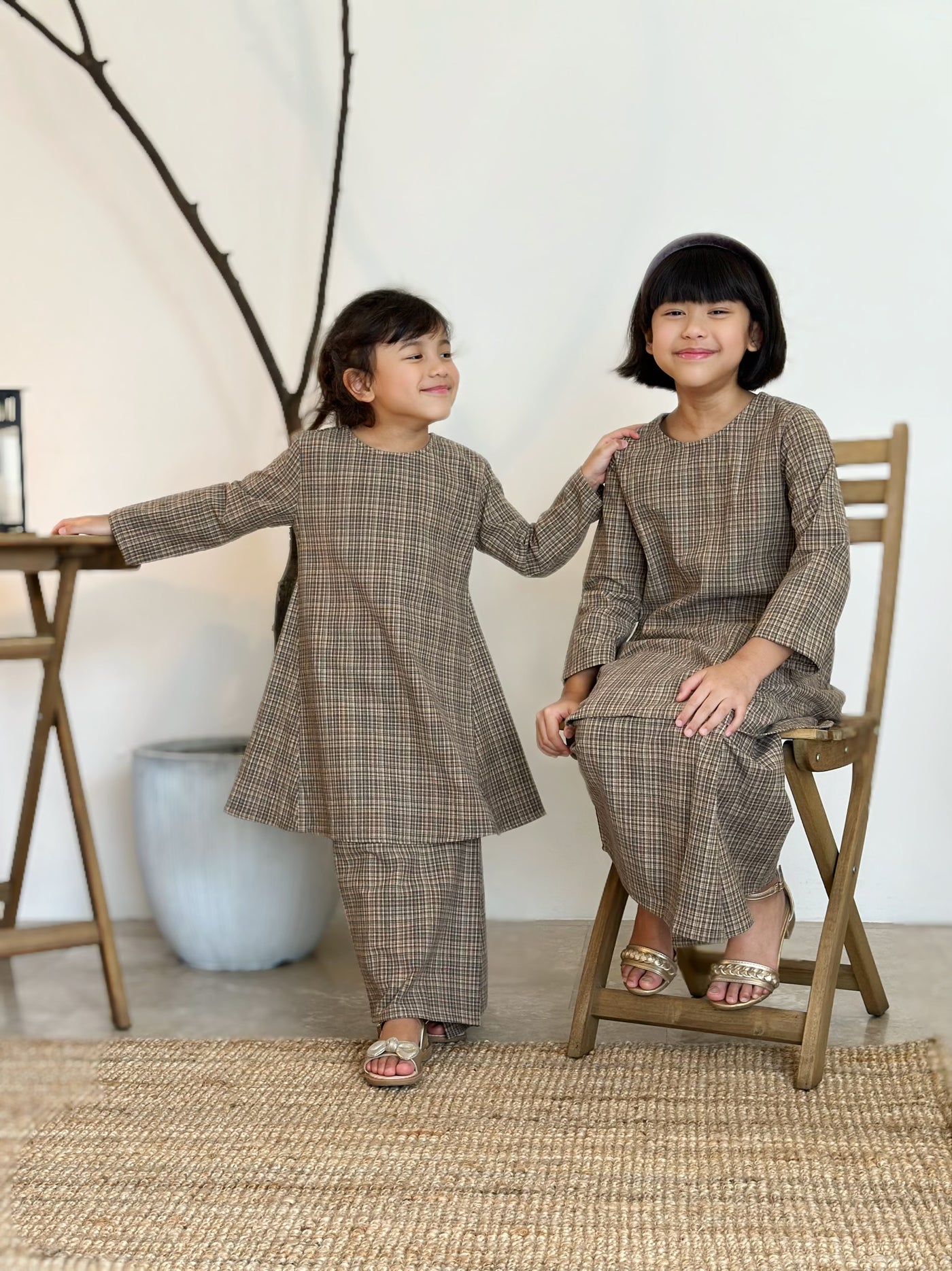 MELATI Kurung Pahang Set in Tartan Checks