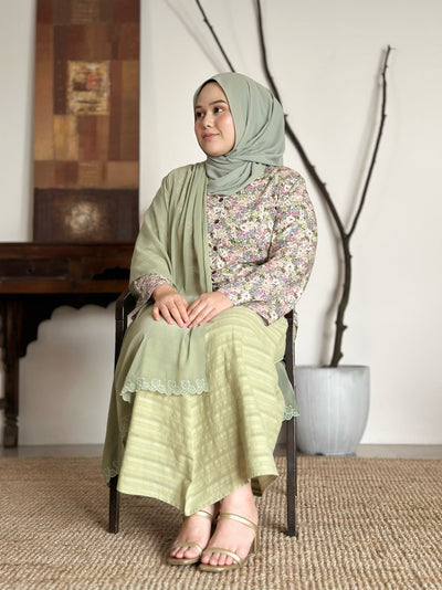 CEMARA Short Kebaya Set in Olive Floral