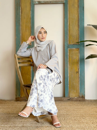 MUSTIKA Mini Kebarung Set in Ash
