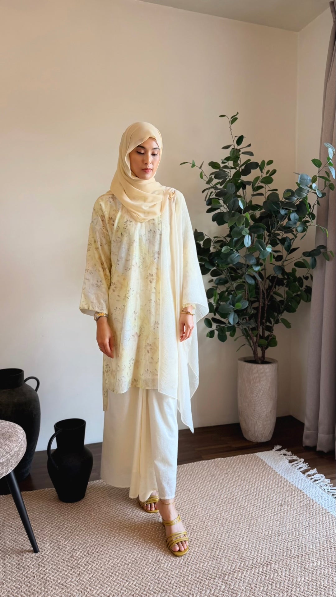 TANJUNG Long Kurung Set in Lemon Blossom