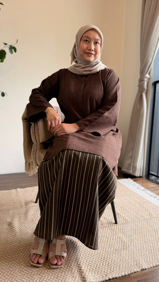 DAYANG Riau Kurung Set in Brown Gingham