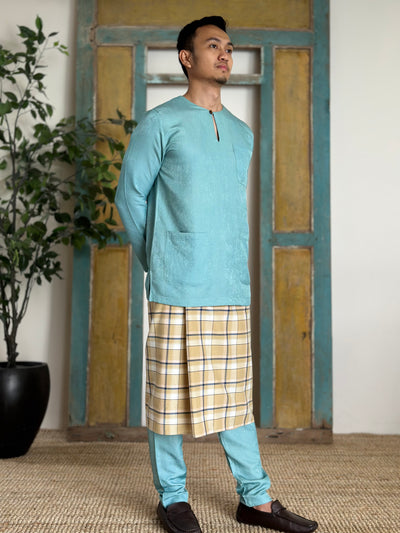 MALIK Teluk Belanga Baju Melayu Set in Turquoise