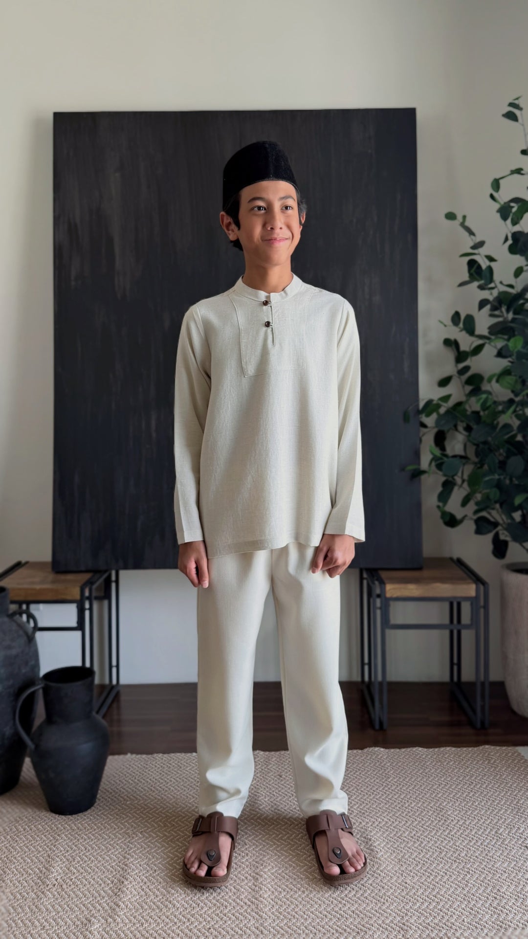 NADIM Kurta in Sandy White