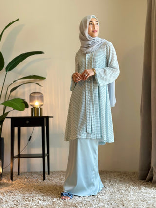 LAILA Long Kebaya Set in Icy Mist