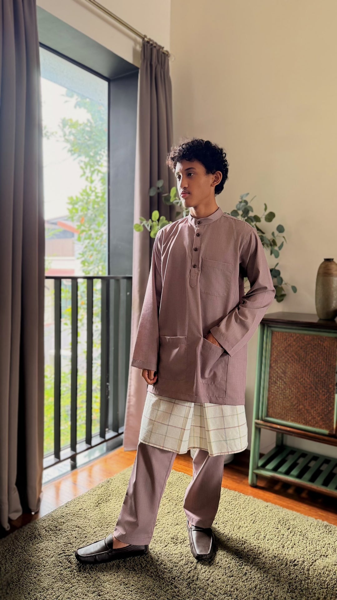 ARJUNA Baju Melayu Cekak Musang in Desert Blush