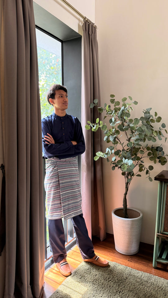 ARJUNA Baju Melayu Cekak Musang in Midnight Blue