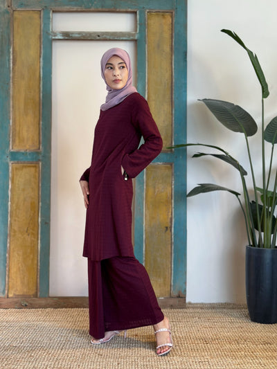 CEMPAKA Kurung Pahang Set in Tyrian