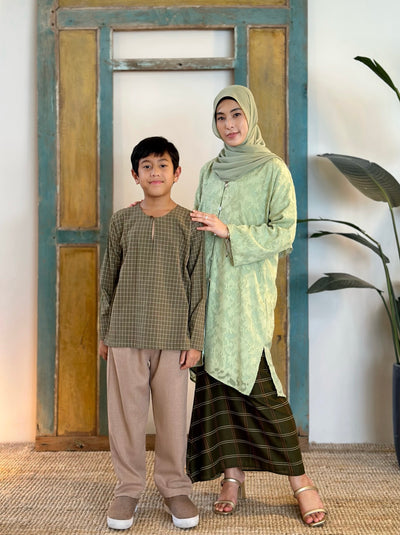 DAMAI Teluk Belanga Kurta in Olive