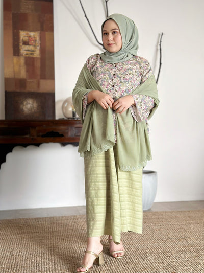 CEMARA Short Kebaya Set in Olive Floral