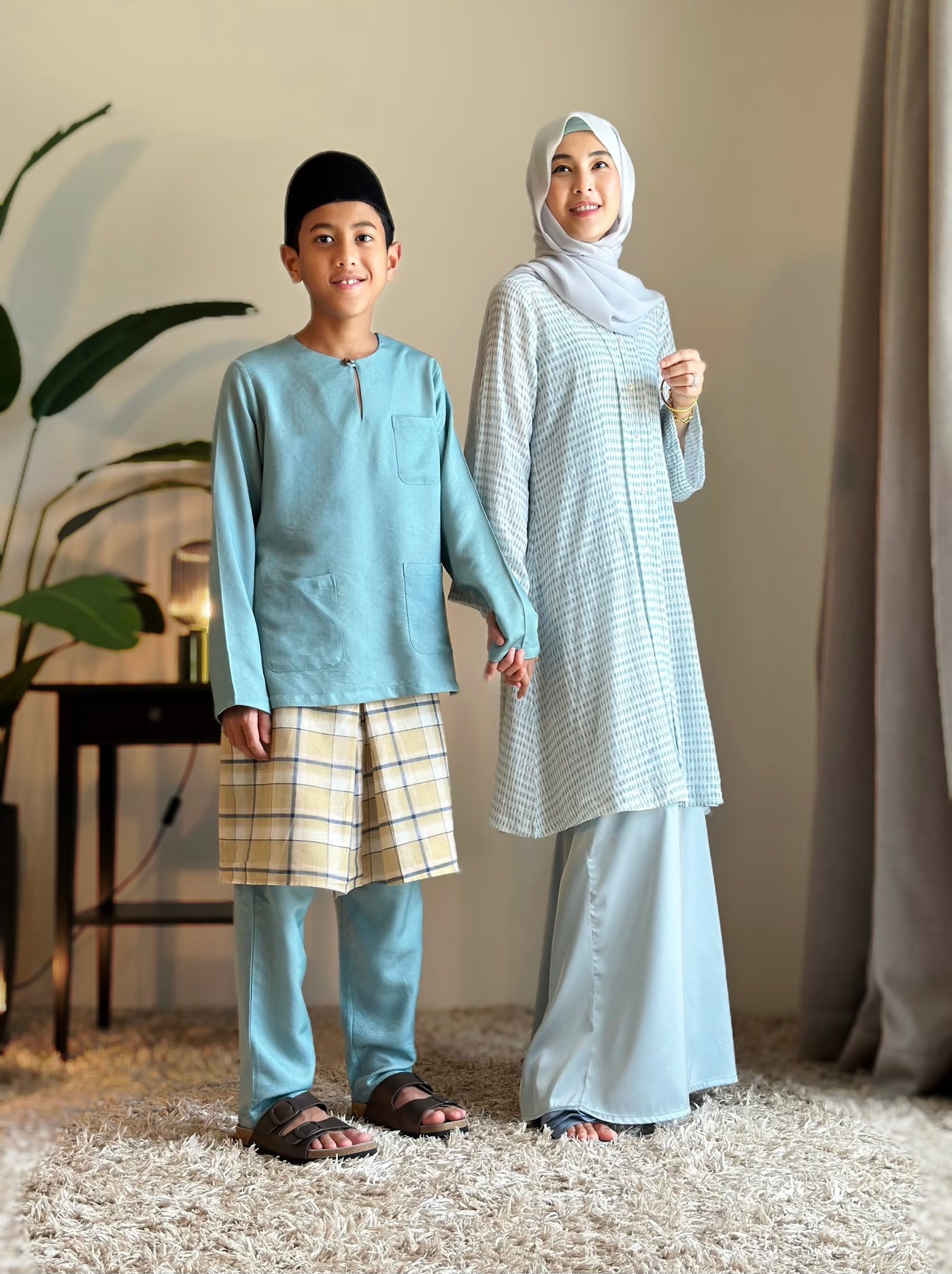 LAILA Long Kebaya Set in Icy Mist