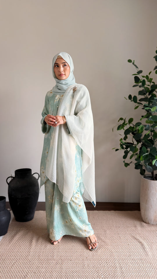 RATU Long Kebaya Set in Dreamy Green