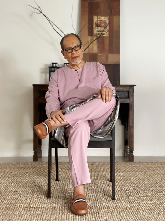 MALIK Teluk Belanga Baju Melayu Set in Dusty Lilac