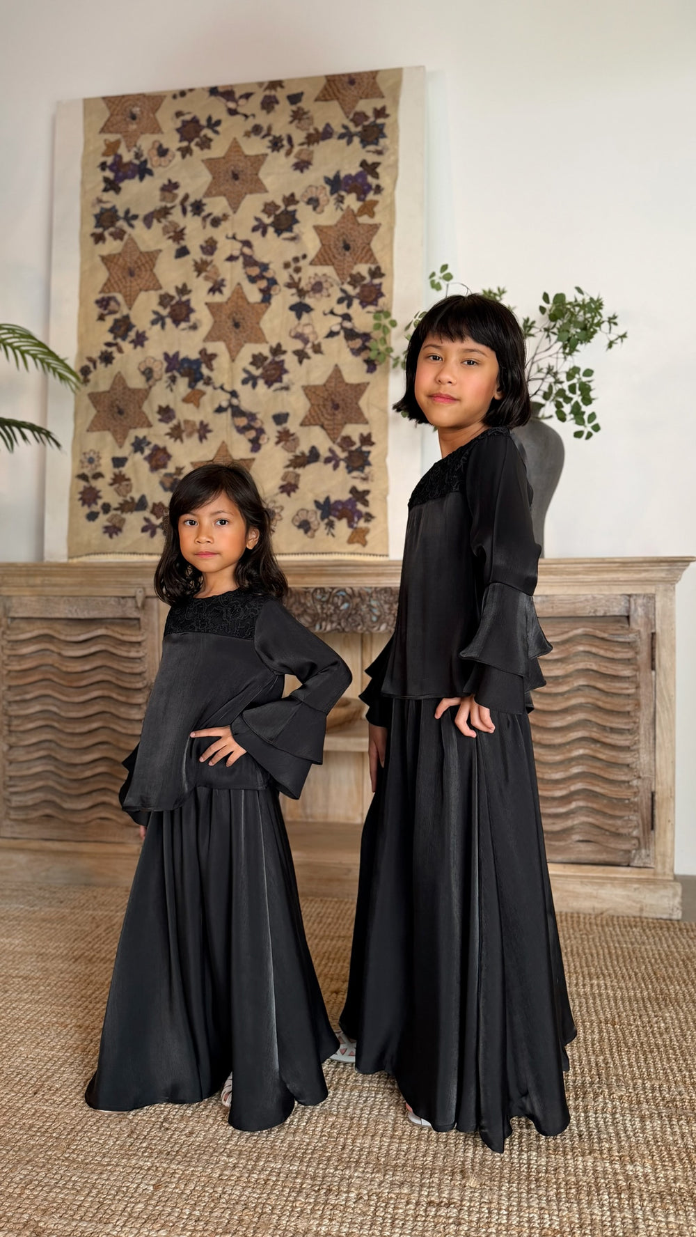 DIYA Modern Kurung Set in Noir Grace