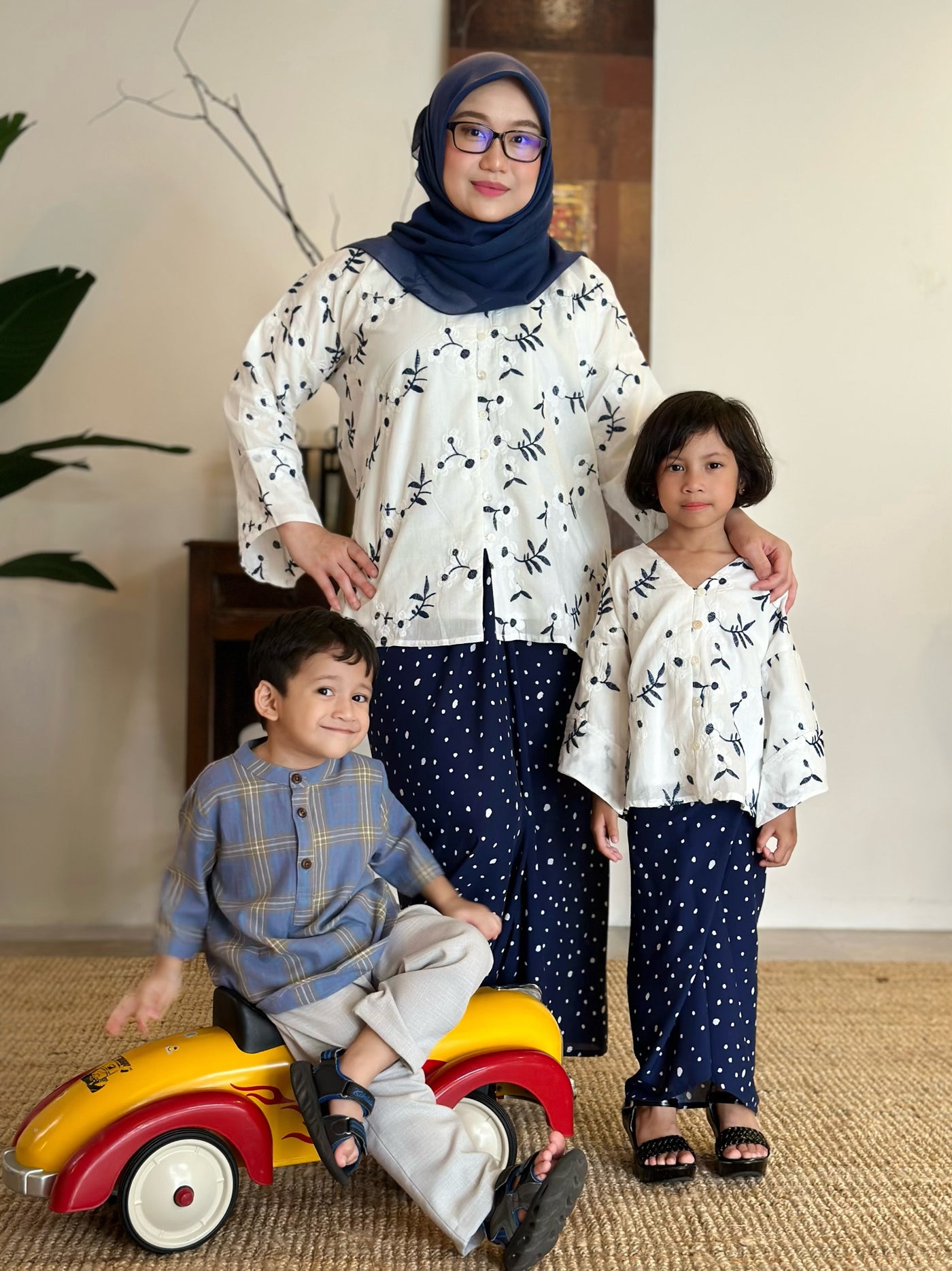 BAIDURI Mini Kebarung Set in Luxe