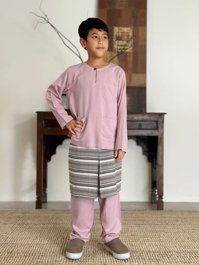 NUH Teluk Belanga Baju Melayu Set in Dusty Lilac