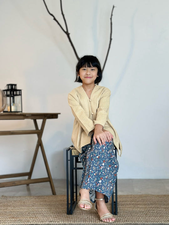 SAFI Classic Kebarung Set in Tan