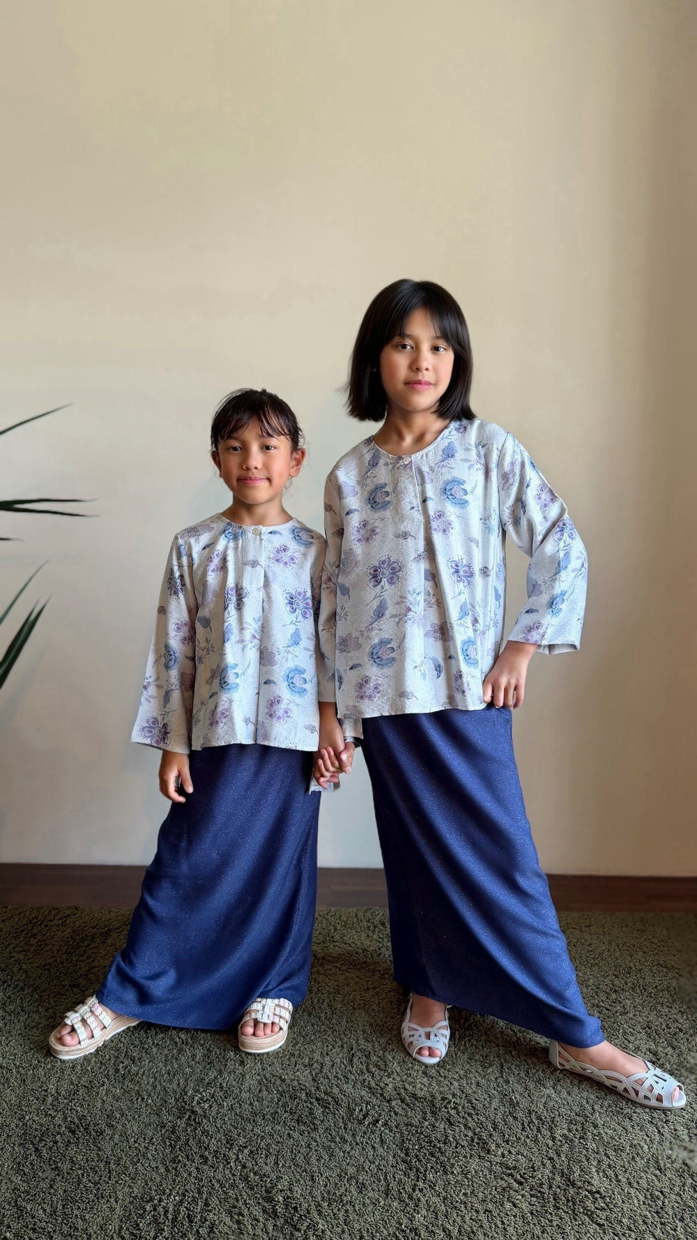 KARTIKA Modern Kurung Set in Hyacinth