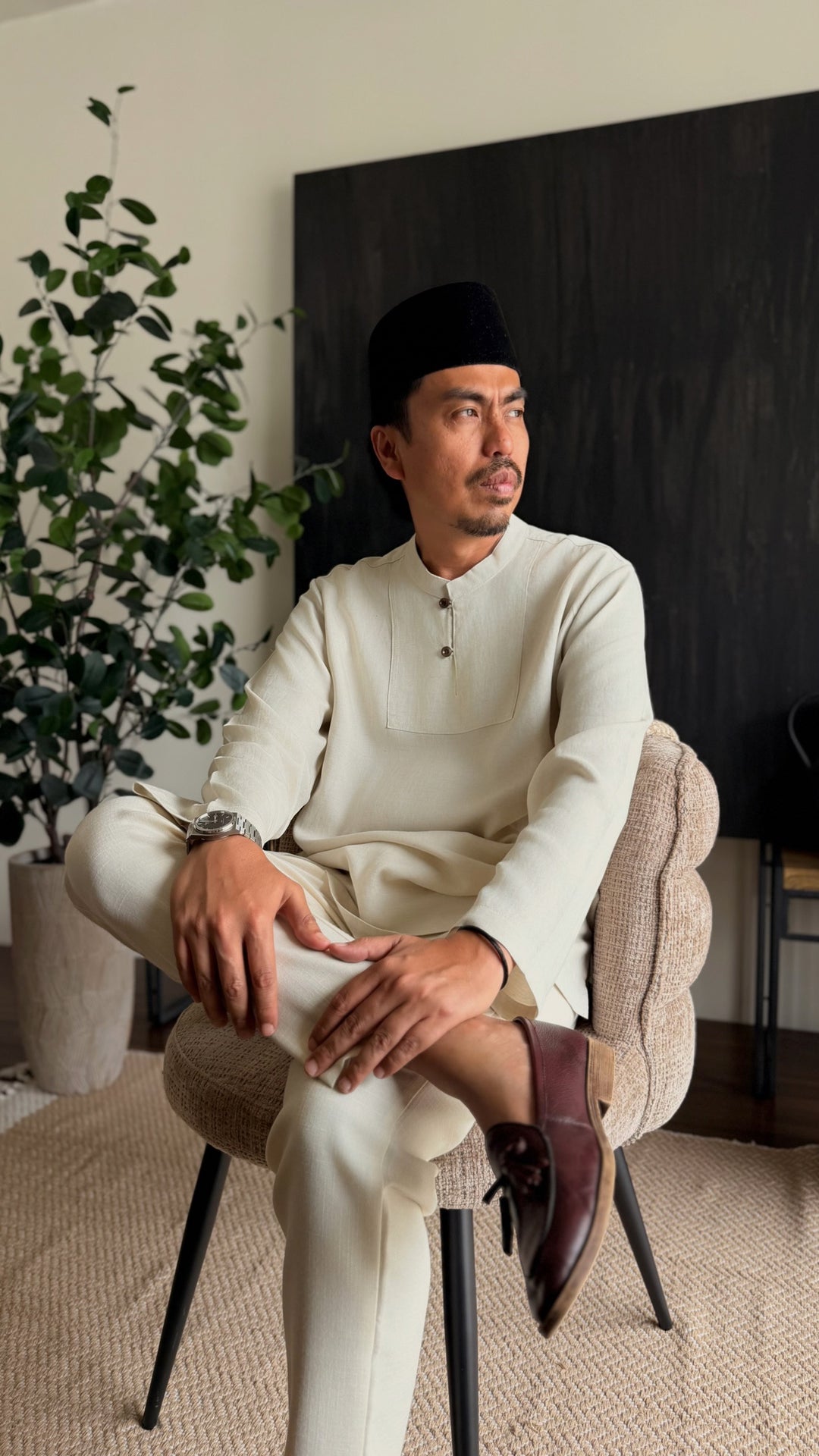 ZAHIR Kurta in Sandy White