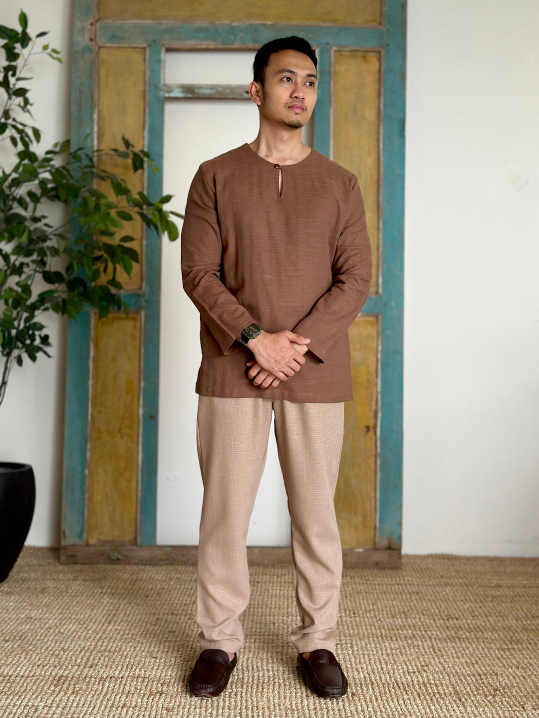 BUDI Teluk Belanga Kurta in Hickory