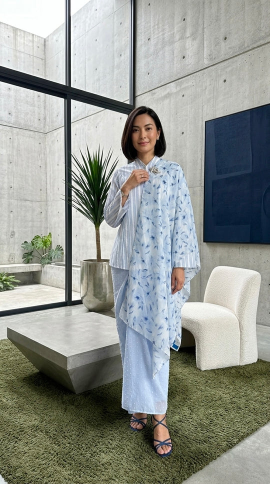 CEMARA Short Kebaya Set in Cornflower Blue