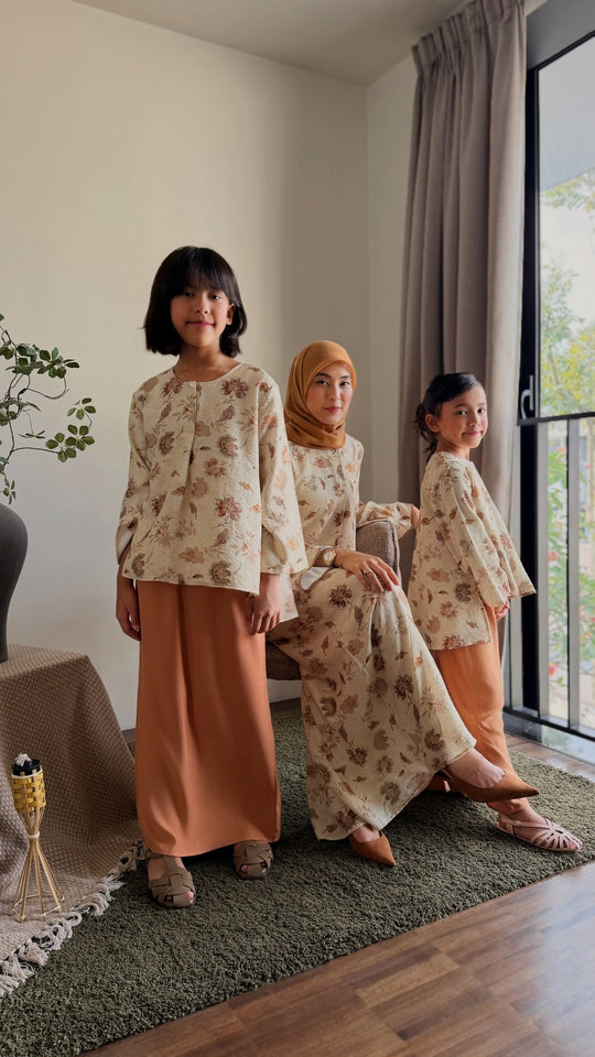 KARTIKA Modern Kurung Set in Honey