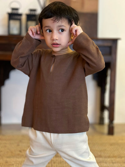 DAMAI Teluk Belanga Kurta in Hickory