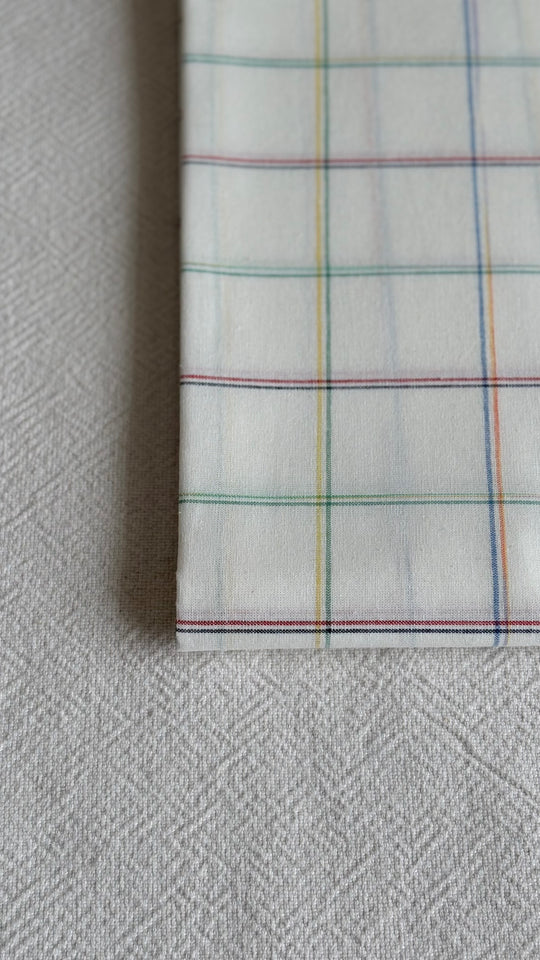 IDRIS Pelikat Style Samping in Pastel Grid