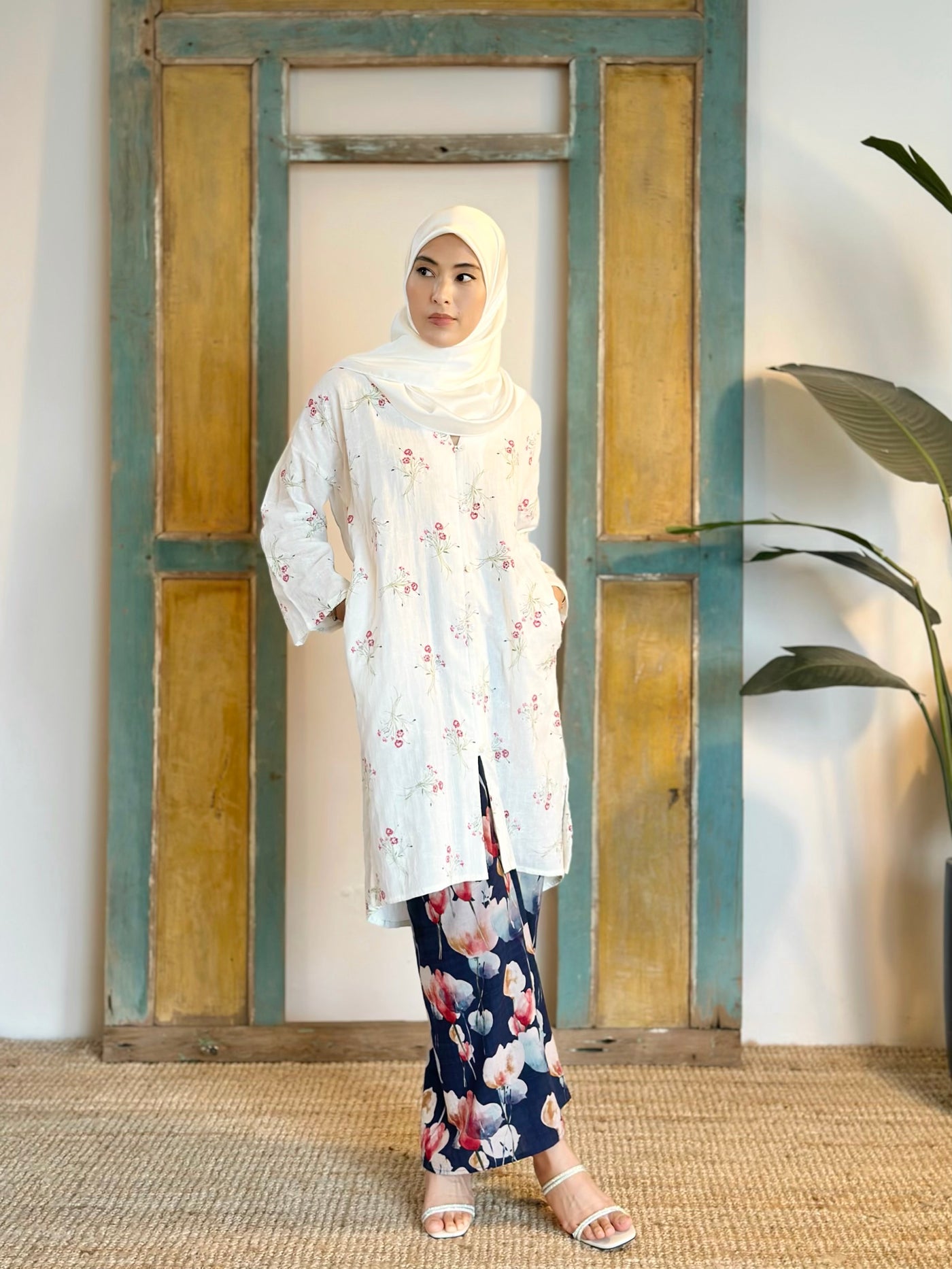 ANGGUN Long Kebarung Set in Delight