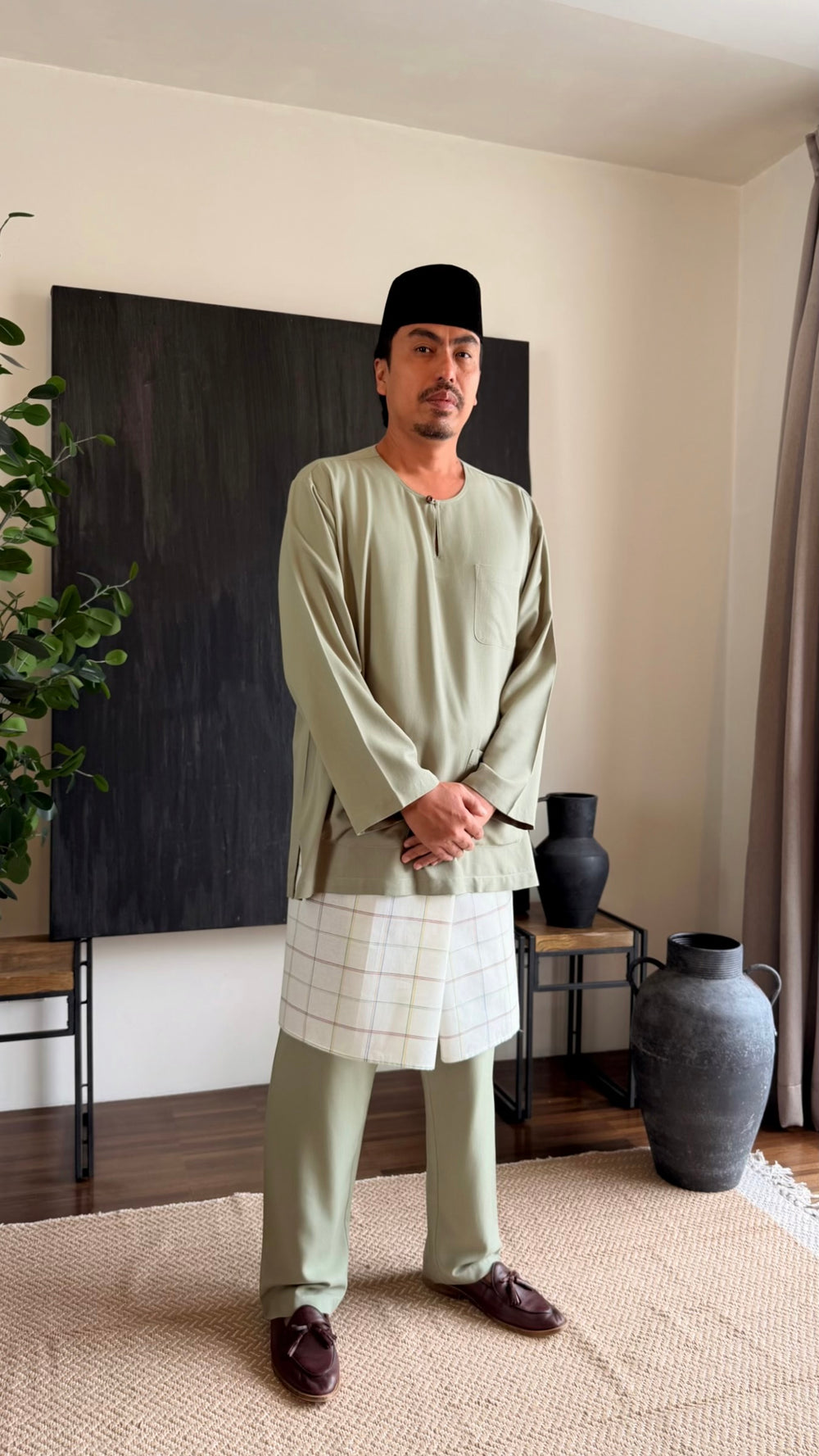 TUAH Baju Melayu Teluk Belanga in Sage