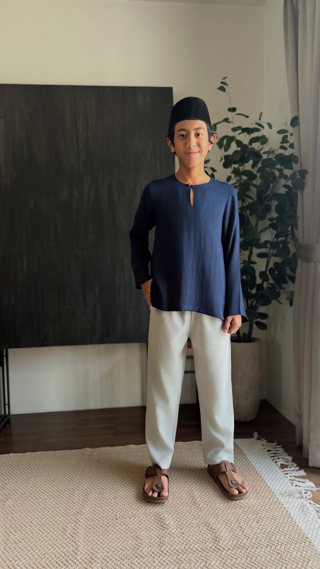 PEKAN Teluk Belanga Kurta in Midnight Blue