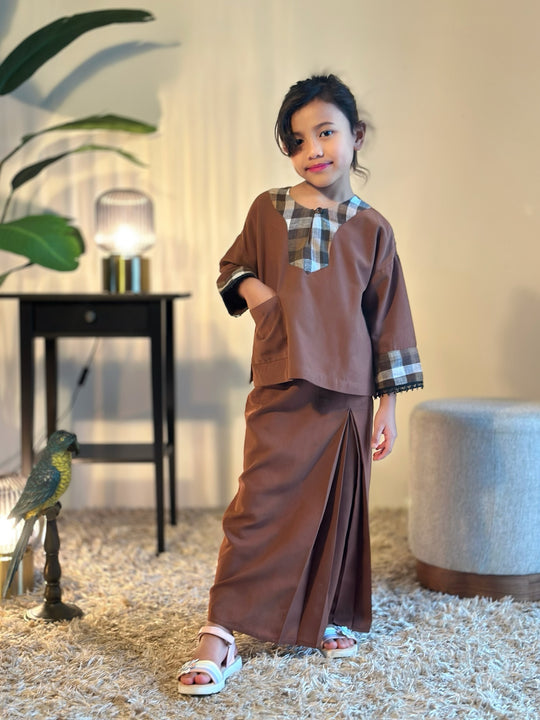 KESUMA Kurung Kedah Set in Cocoa