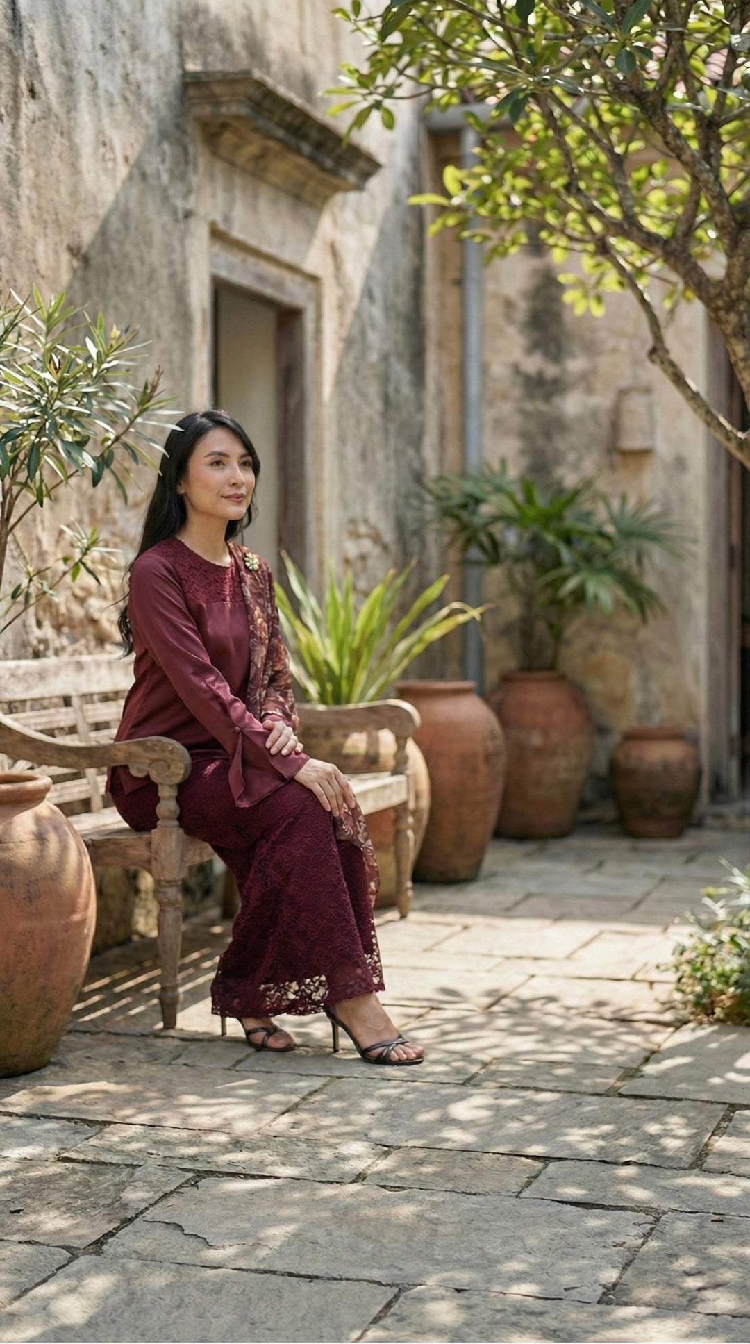 YASMIN Modern Kurung Set in Rosewood