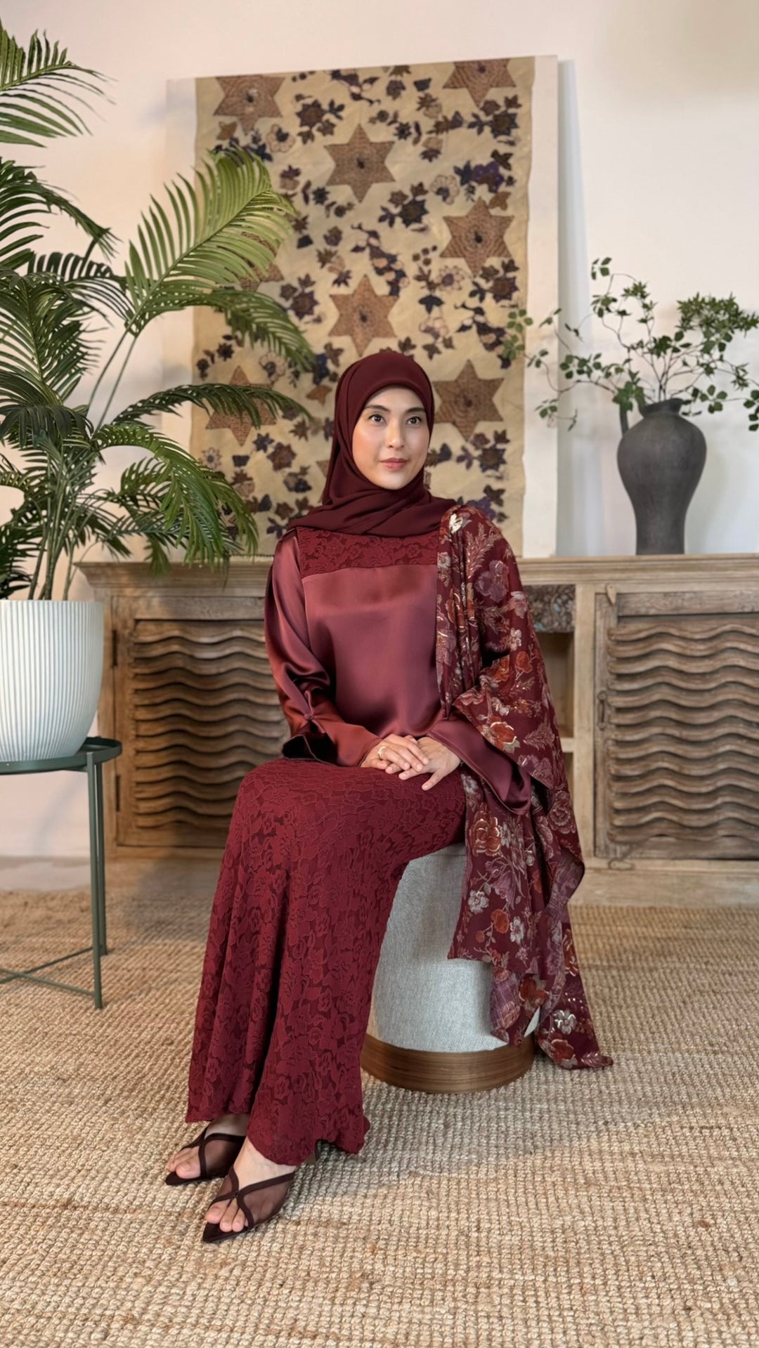 YASMIN Modern Kurung Set in Rosewood