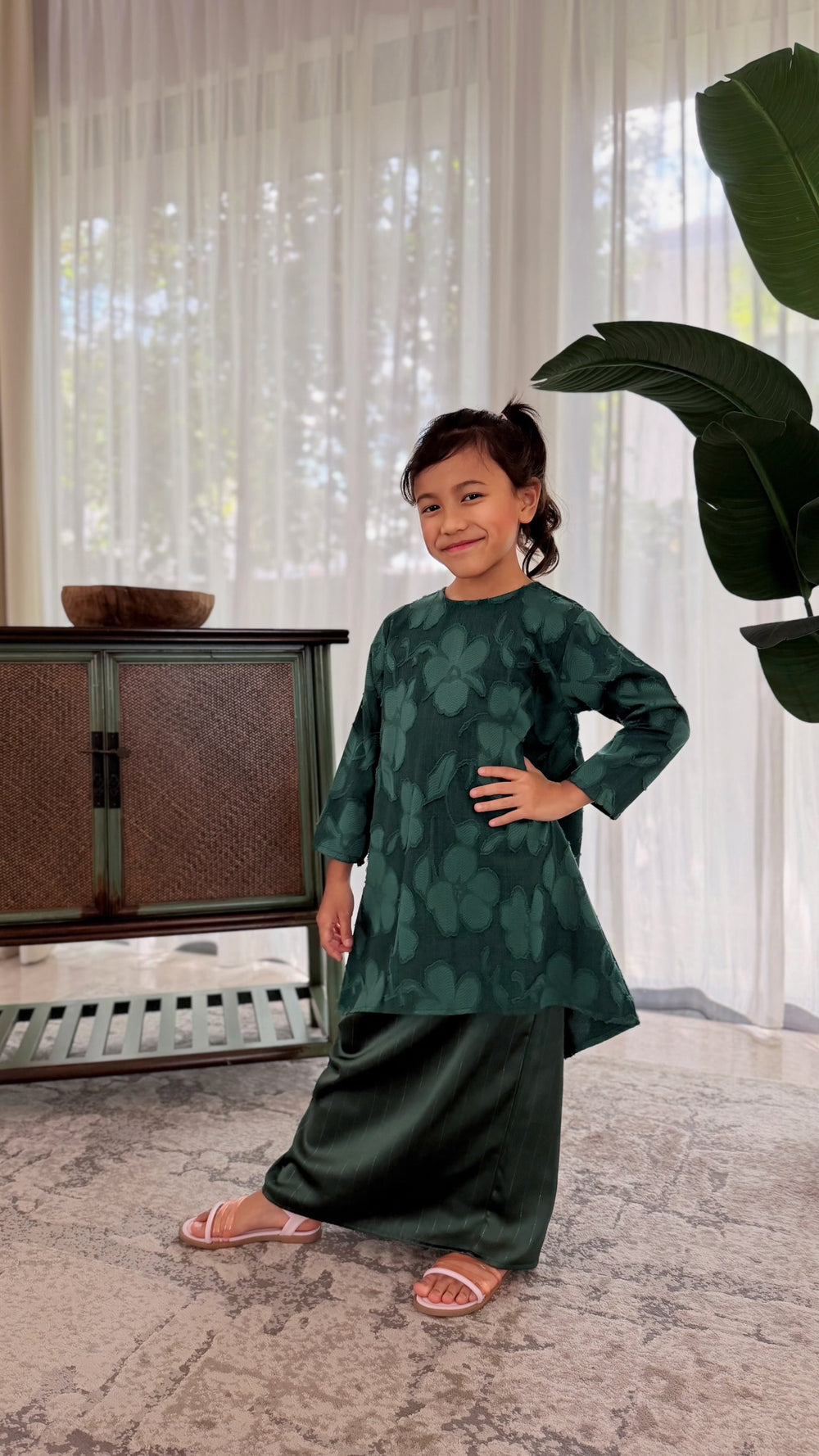 SUKMA Long Kurung Set in Emerald