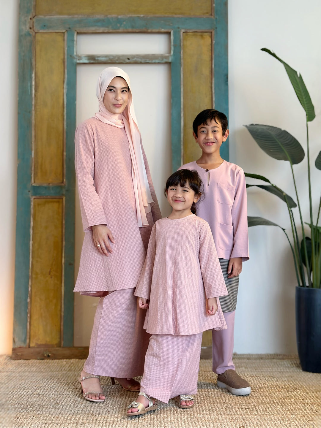 CEMPAKA Kurung Pahang Set in Pink