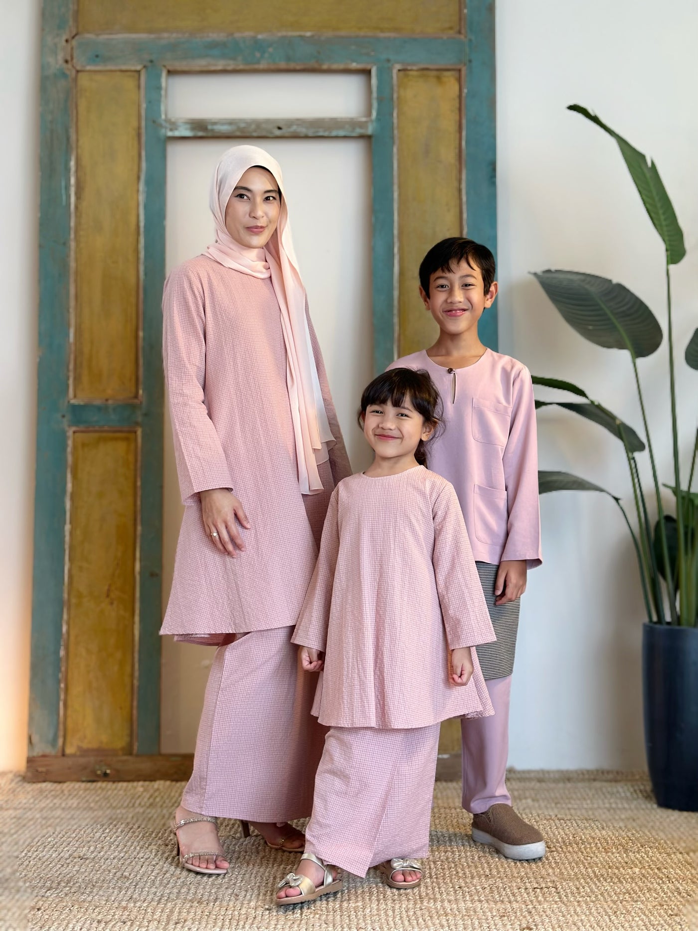 CEMPAKA Kurung Pahang Set in Pink