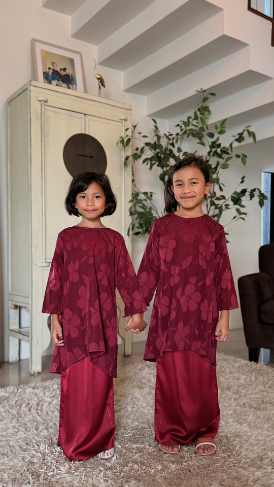 SUKMA Long Kurung Set in Maroon