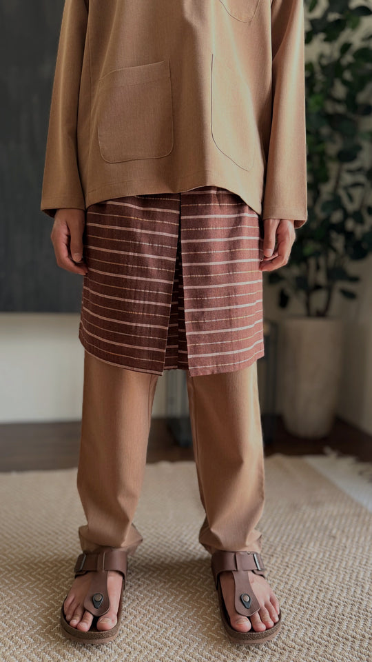 AYUB Instant Pelikat Style Samping in Brown Stripes