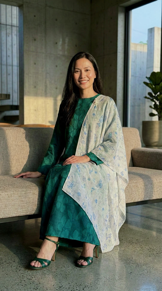 EMBUN Long Kurung Set in Emerald