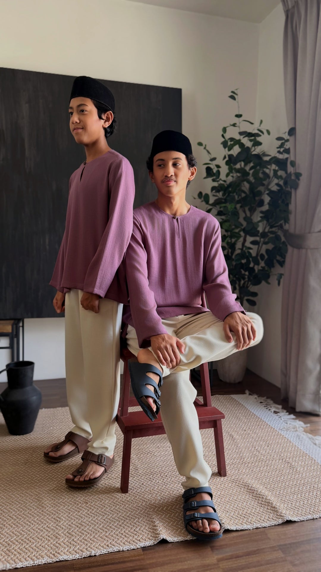PEKAN Teluk Belanga Kurta in Old Plum