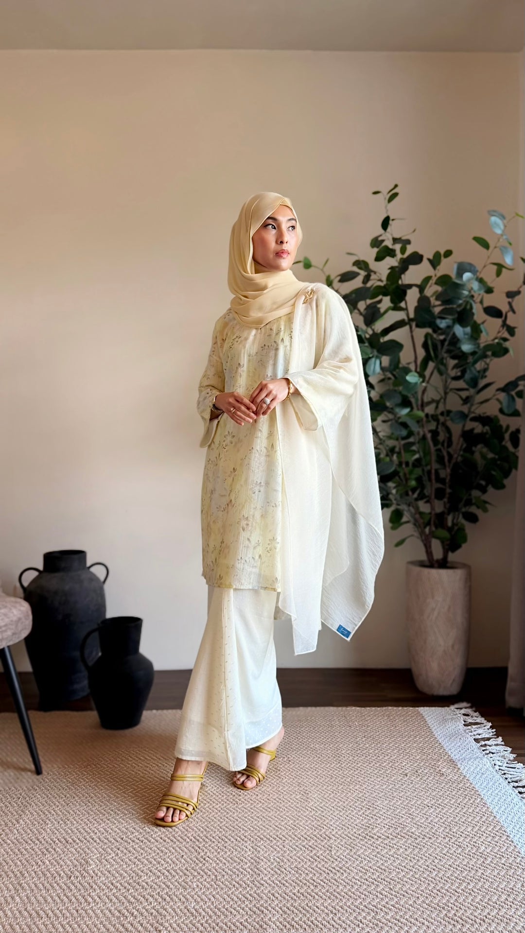 TANJUNG Long Kurung Set in Lemon Blossom