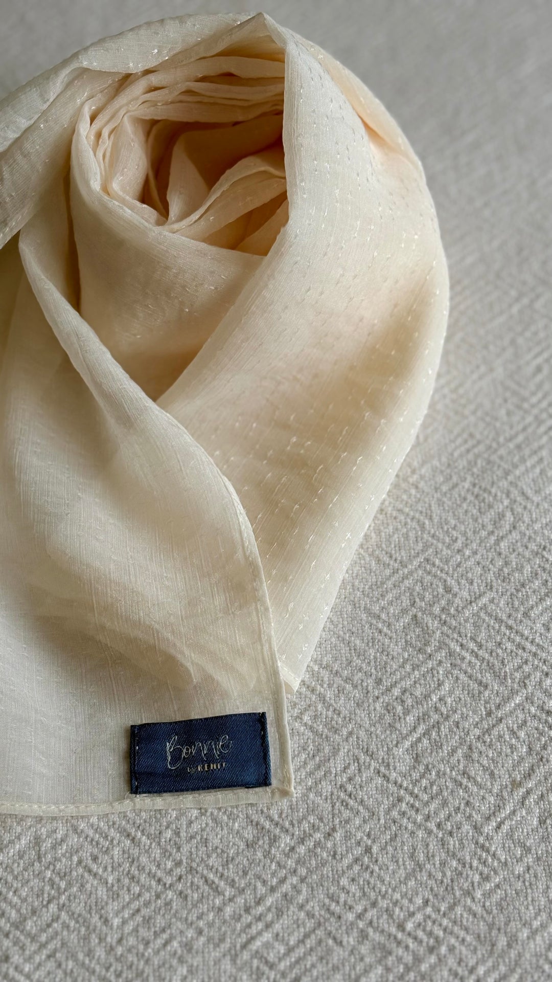 ALUN Selendang in Pearl Whisper