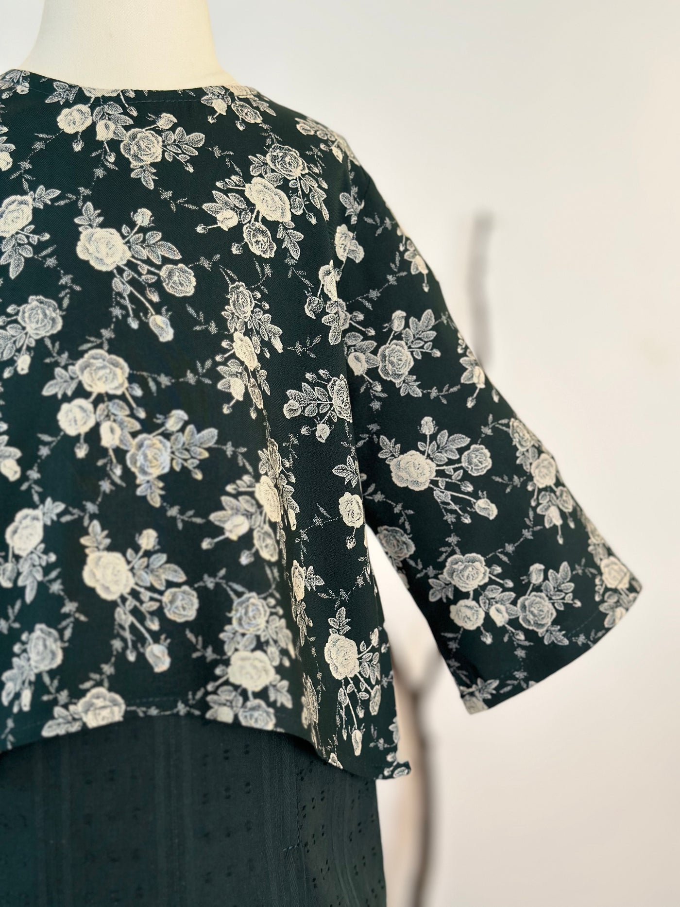 KURNIA Short Kurung Set in Emerald Bloom