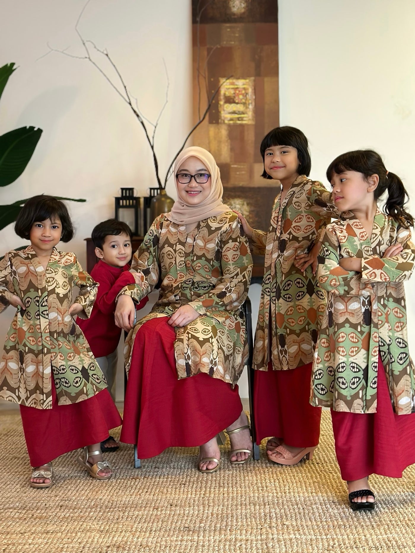 LAILA Long Kebaya Set in Joy