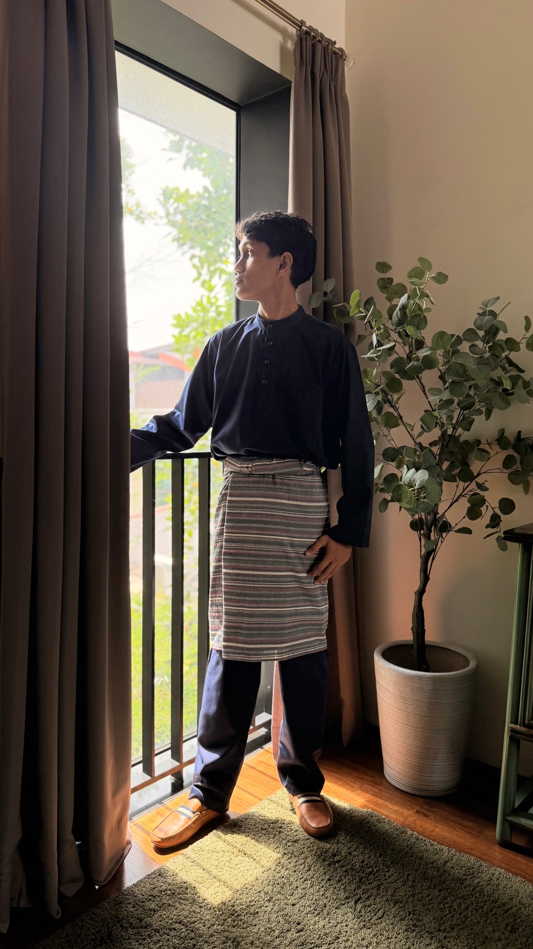 ARJUNA Baju Melayu Cekak Musang in Midnight Blue