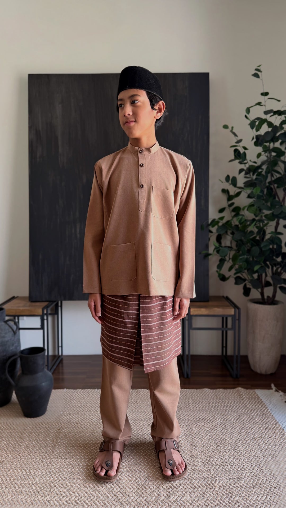 ANDIKA Baju Melayu Cekak Musang Set in Clay Brown