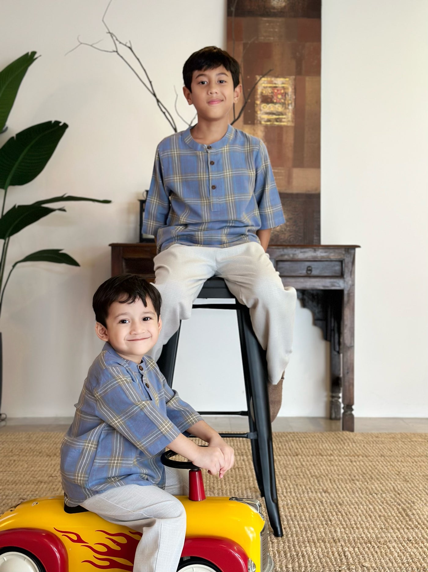 OLIVER Henley Shirt in Blue Tartan