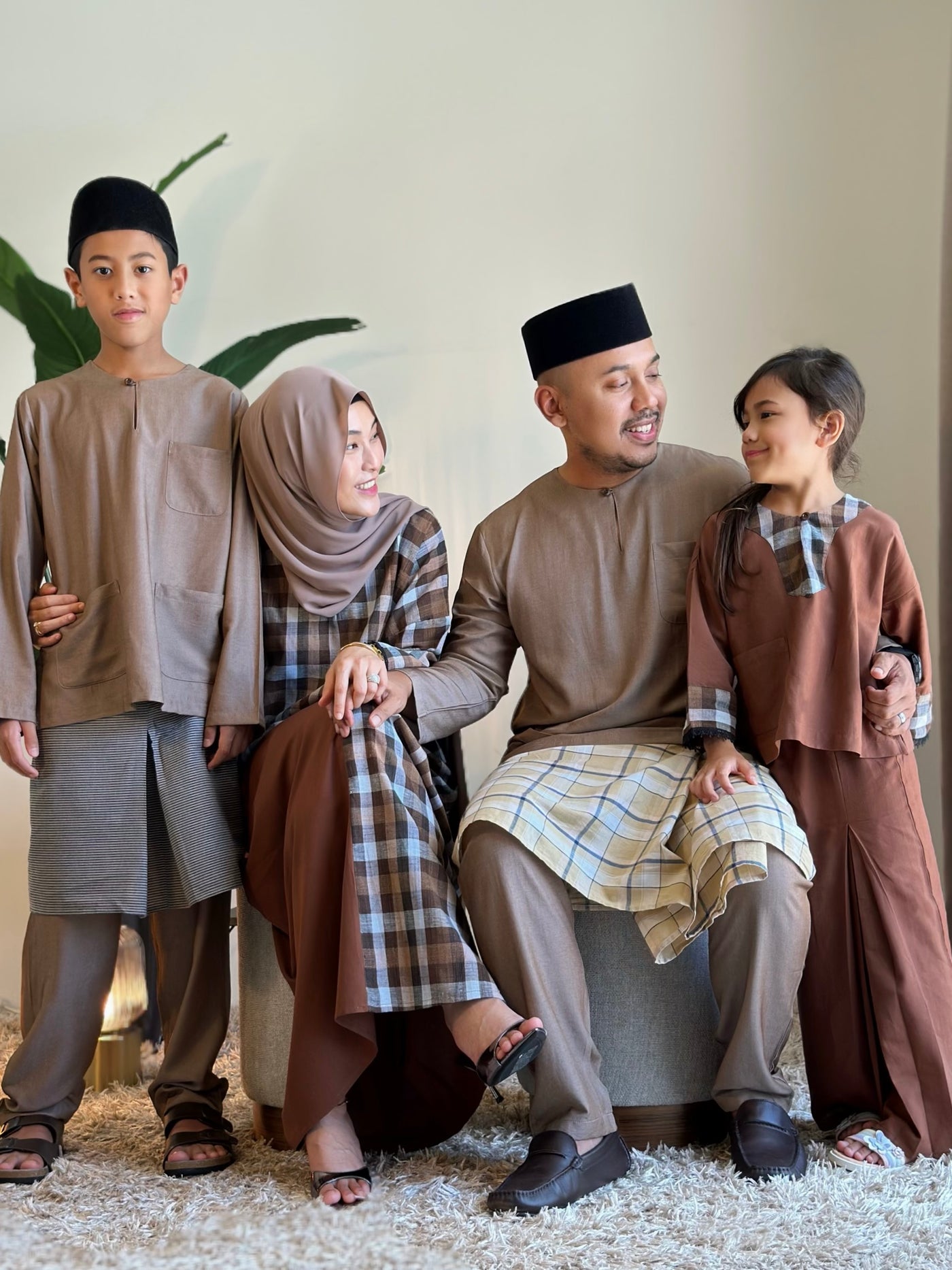 MAIMUNAH Kurung Kedah Set in Cocoa